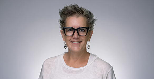 Speaker photo for: Lisa Carney